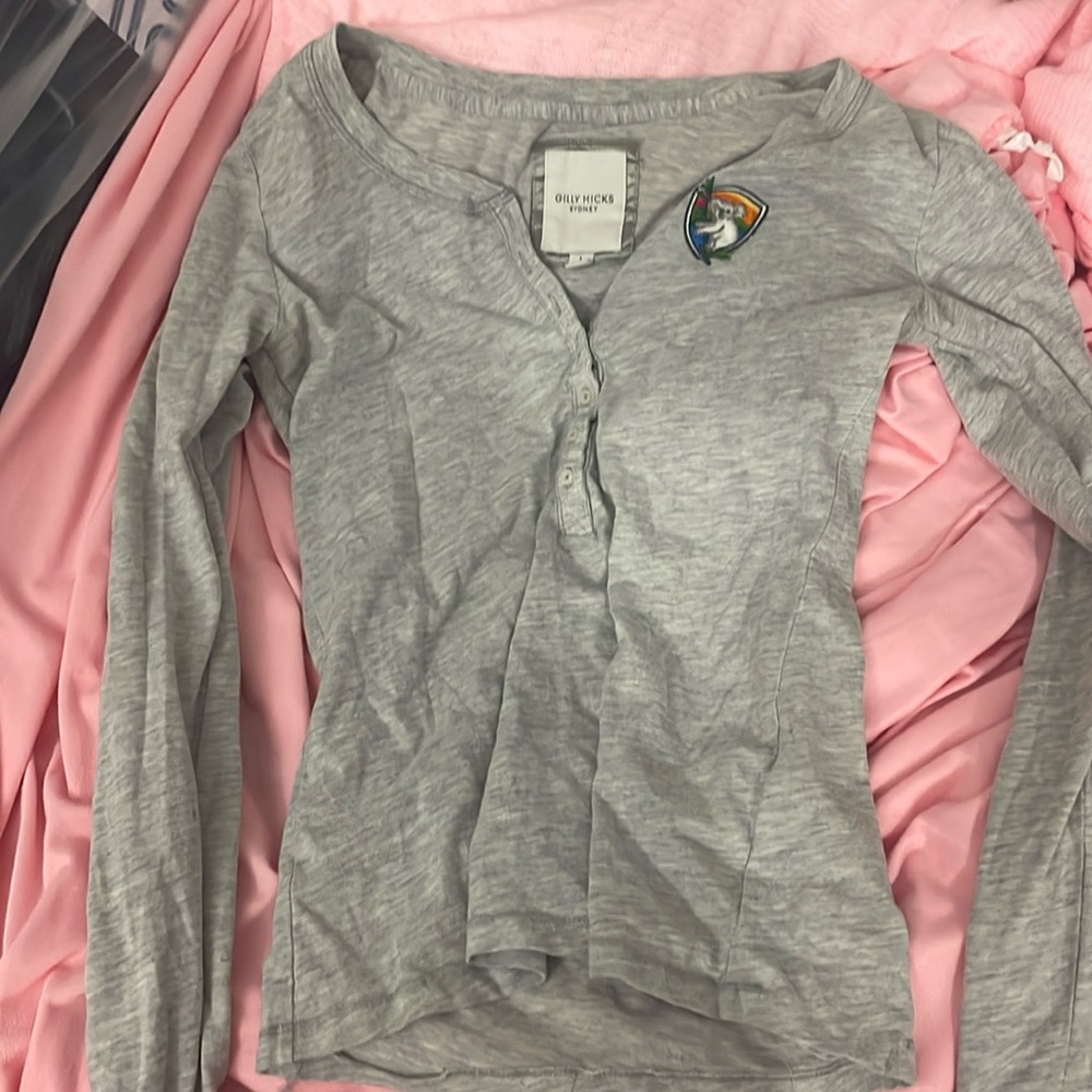 Gilly hicks long sleeve shirt